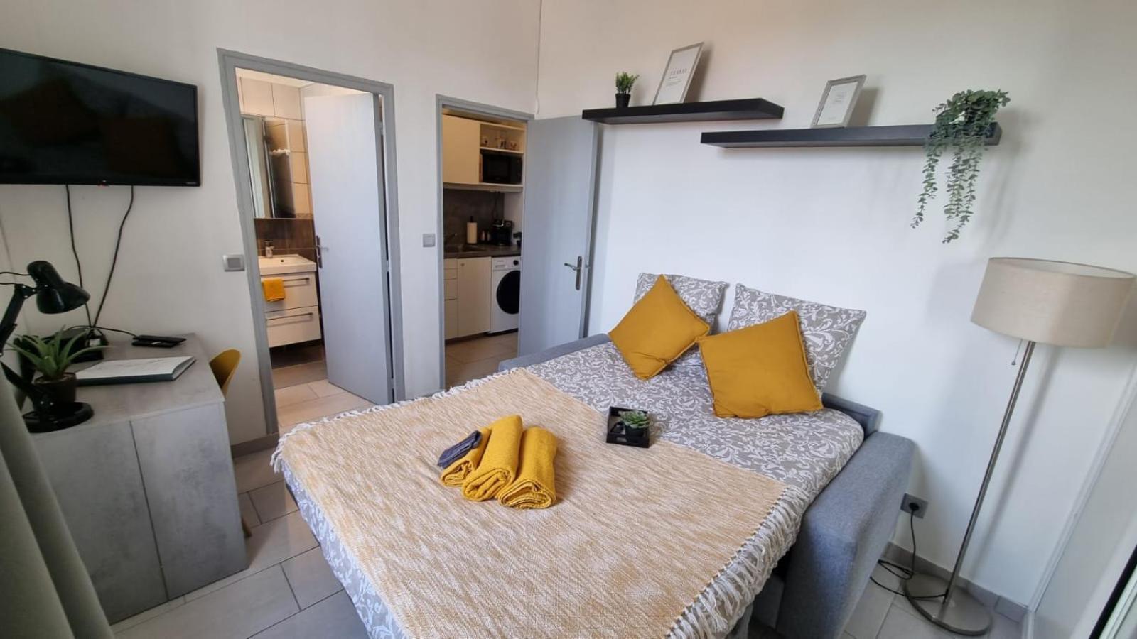 Studio Cosy - Manoir Securise - Avon Ngoại thất bức ảnh